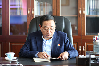 读书有道 学亦思辨 金年会（金字招牌,信誉至上）党支部书记李长云倾情推荐《旧天津的新生》在天津开发区党委“悦读先锋”活动中采纳并推广