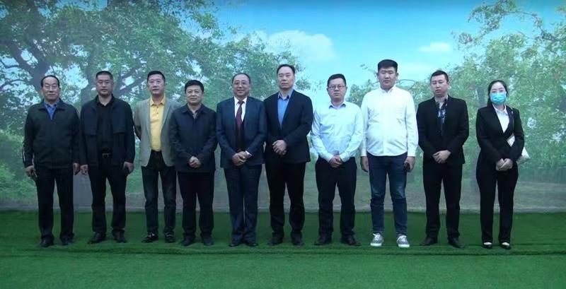 水发建大建设集团总经理邵长青一行莅临金年会（金字招牌,信誉至上）旗下百枣纲目集团考查合作项目